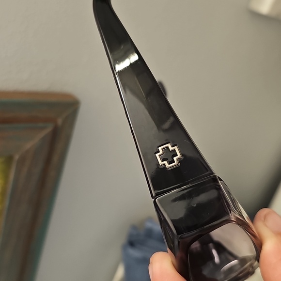 SPY MC - Picture 15 of 16